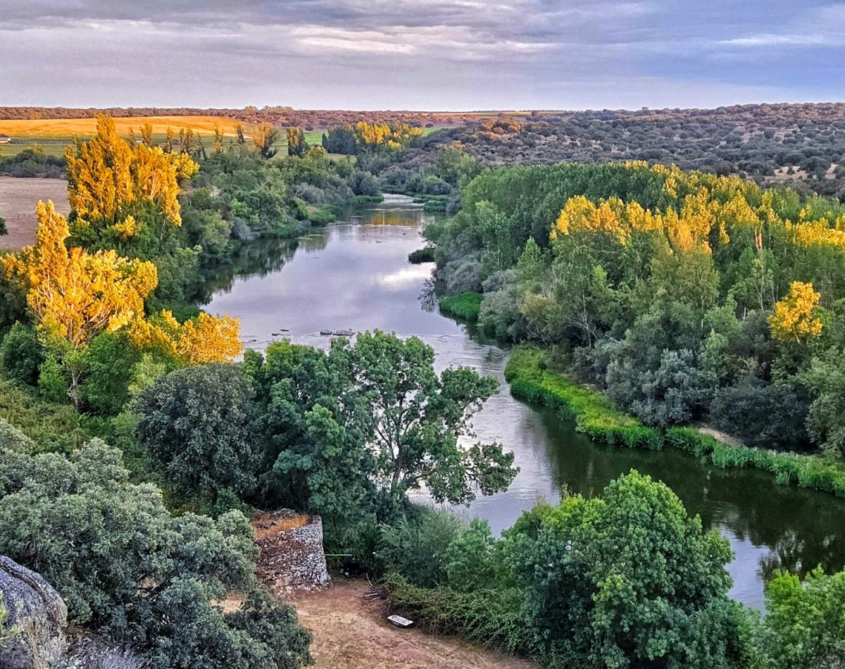 La ribera tormesina a su paso por Juzbado durante los meses de otoño (2023)